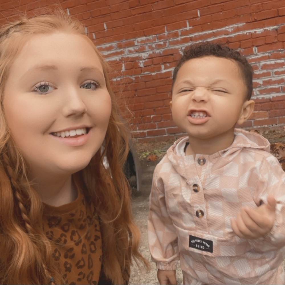 Meet your Posher, Allie